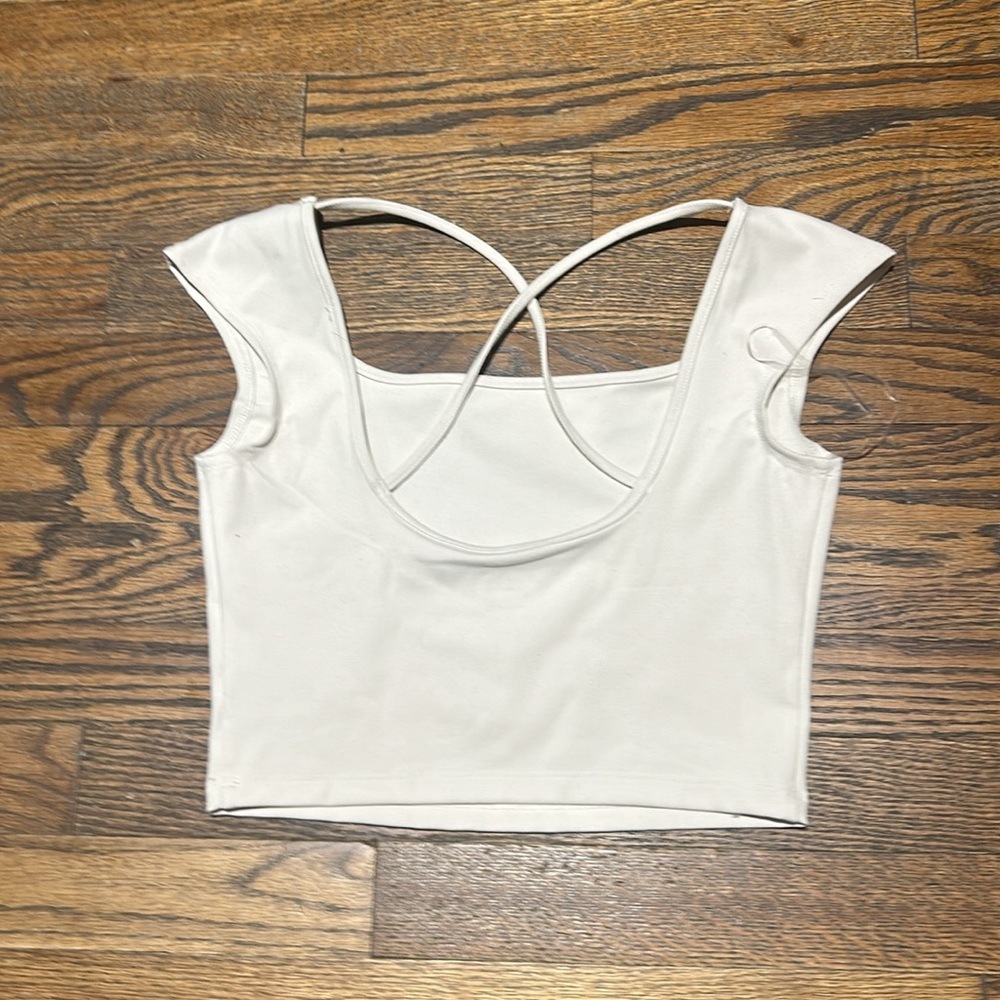 Crop Top Small - Picture 2 of 2